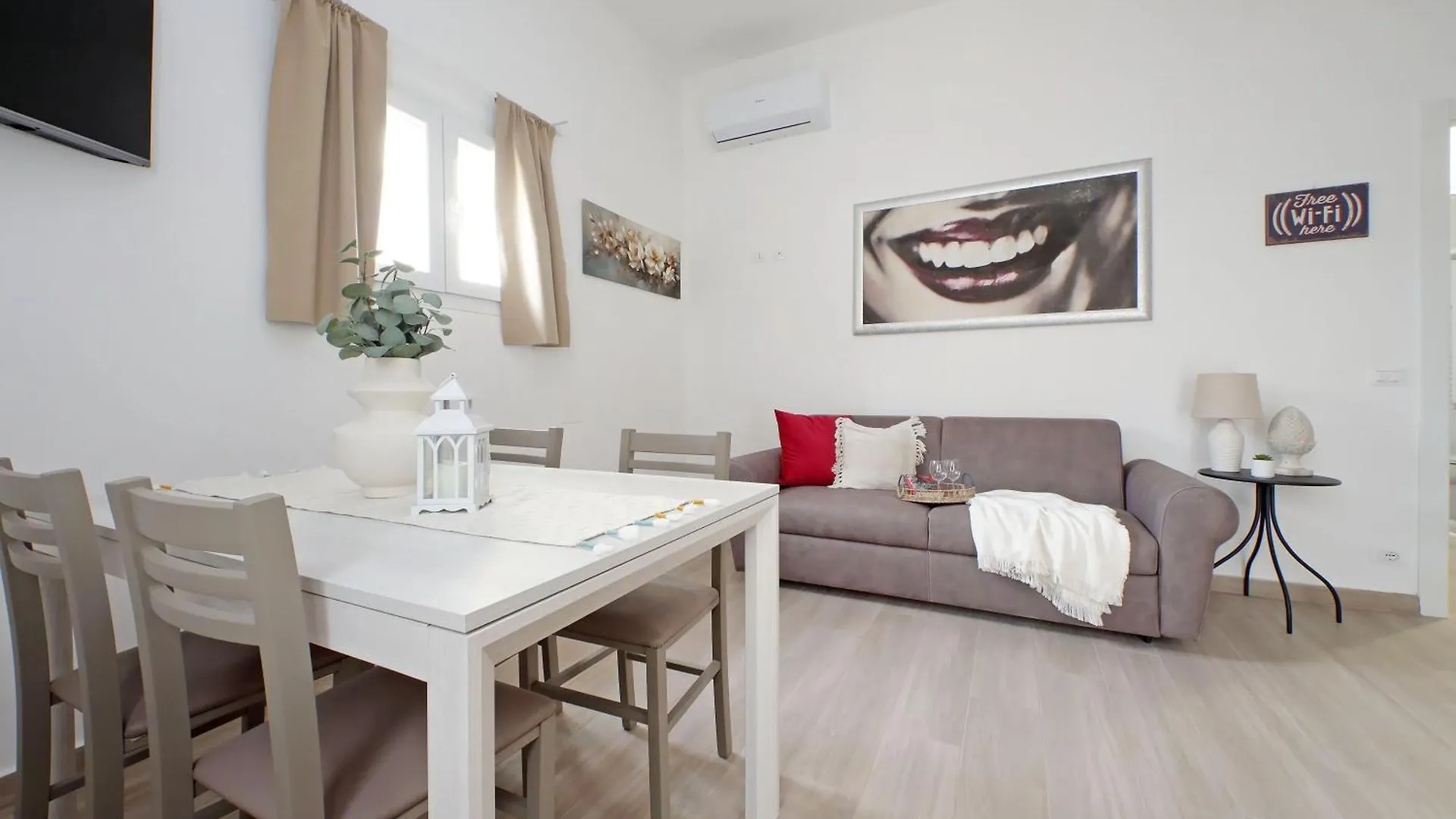 Elegante E Centrale - A Due Passi Dall'Aeroporto Fiumicino Apartment