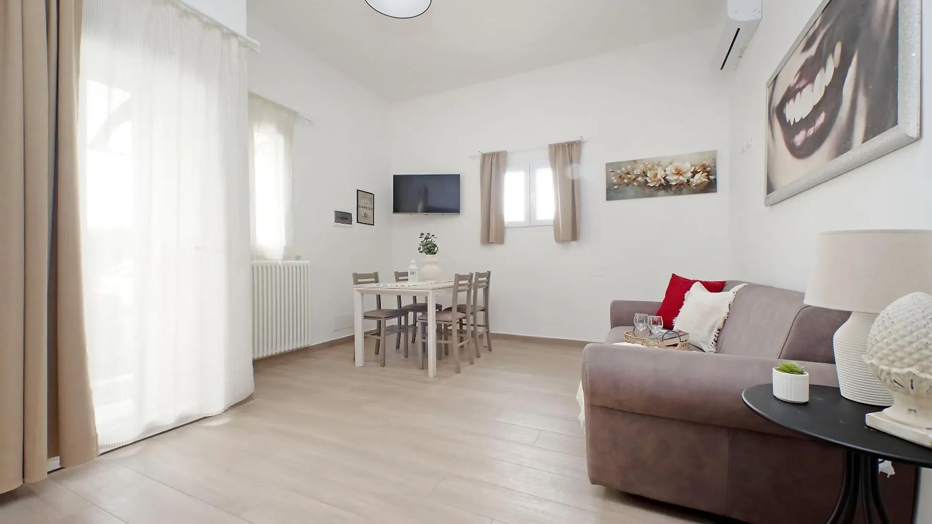 Elegante E Centrale - A Due Passi Dall'Aeroporto Fiumicino Apartmán